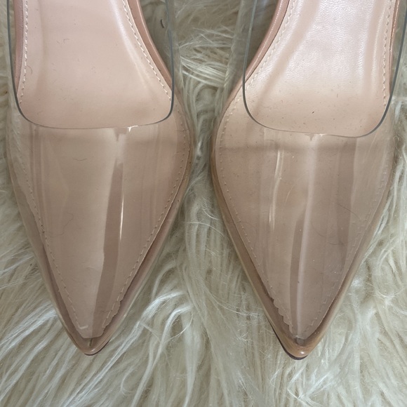 Shoedazzle clear heel - Picture 3 of 10
